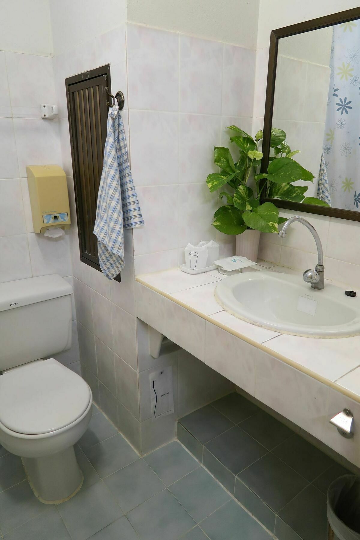 בנגקוק Phawana Sweet Hotel מראה חיצוני תמונה