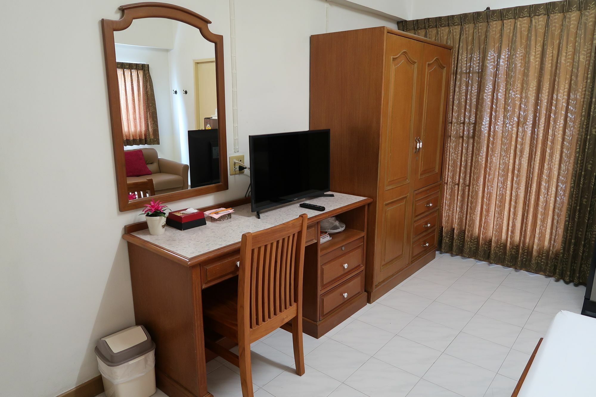 בנגקוק Phawana Sweet Hotel מראה חיצוני תמונה